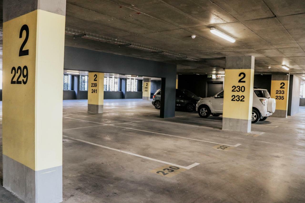 Wex1 - Modern, Iconic, Pool, Gym, Wifi, Secure Parking Apartment Cape Town Exterior photo